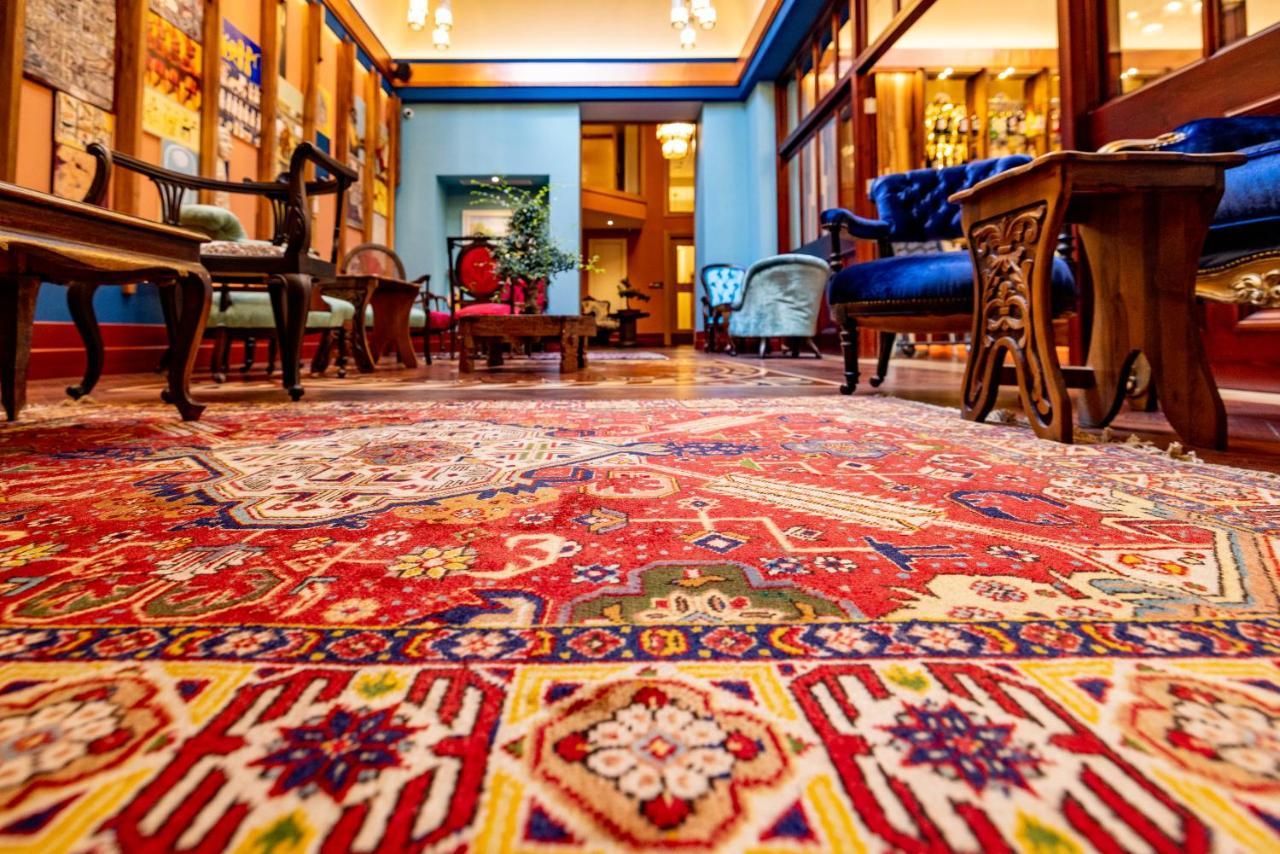 Hotel Limehouse Library London